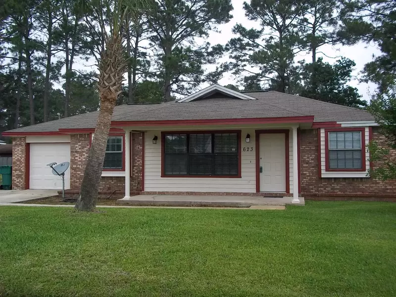 623 Schneider Drive, Fort Walton Beach, FL 32547