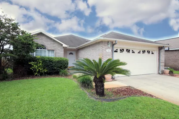 963 JOHN WAYNE Circle, Fort Walton Beach, FL 32547