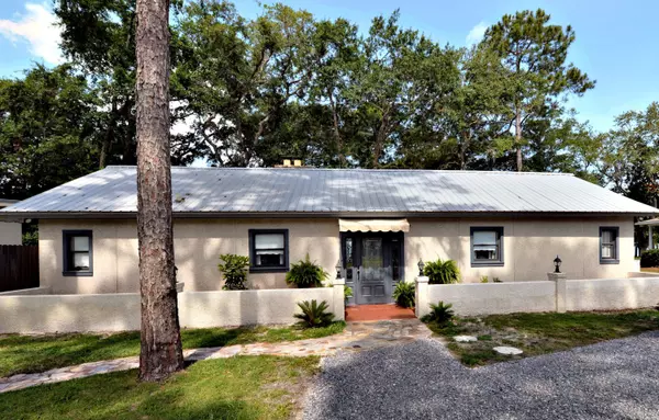 2394 BAY GROVE Road, Freeport, FL 32439