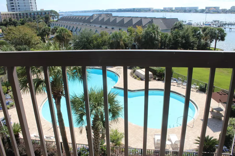 214 SW Miracle Strip Pkwy  ##B403, Fort Walton Beach, FL 32548