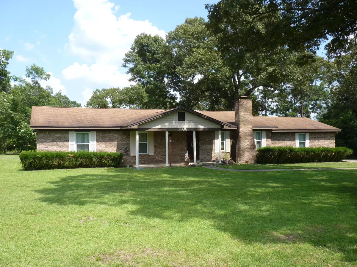 Crestview, FL 32539,1408 RED OAK Drive