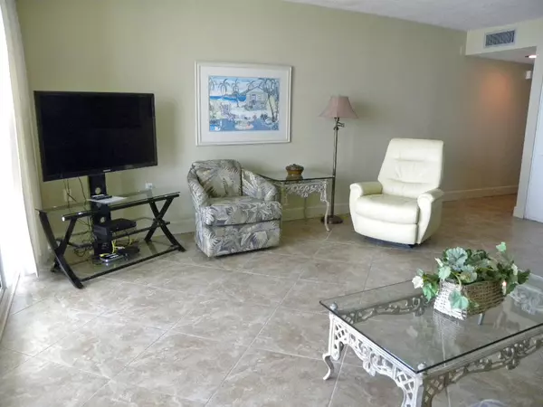 Fort Walton Beach, FL 32548,381 SANTA ROSA Boulevard  ## 314