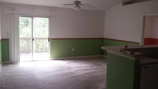 Crestview, FL 32536,196 Cabana Way