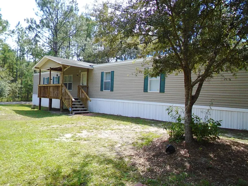 53 Alaqua Terrace Road, Freeport, FL 32439