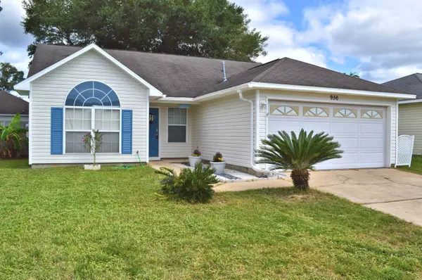 956 John Wayne Circle, Fort Walton Beach, FL 32547