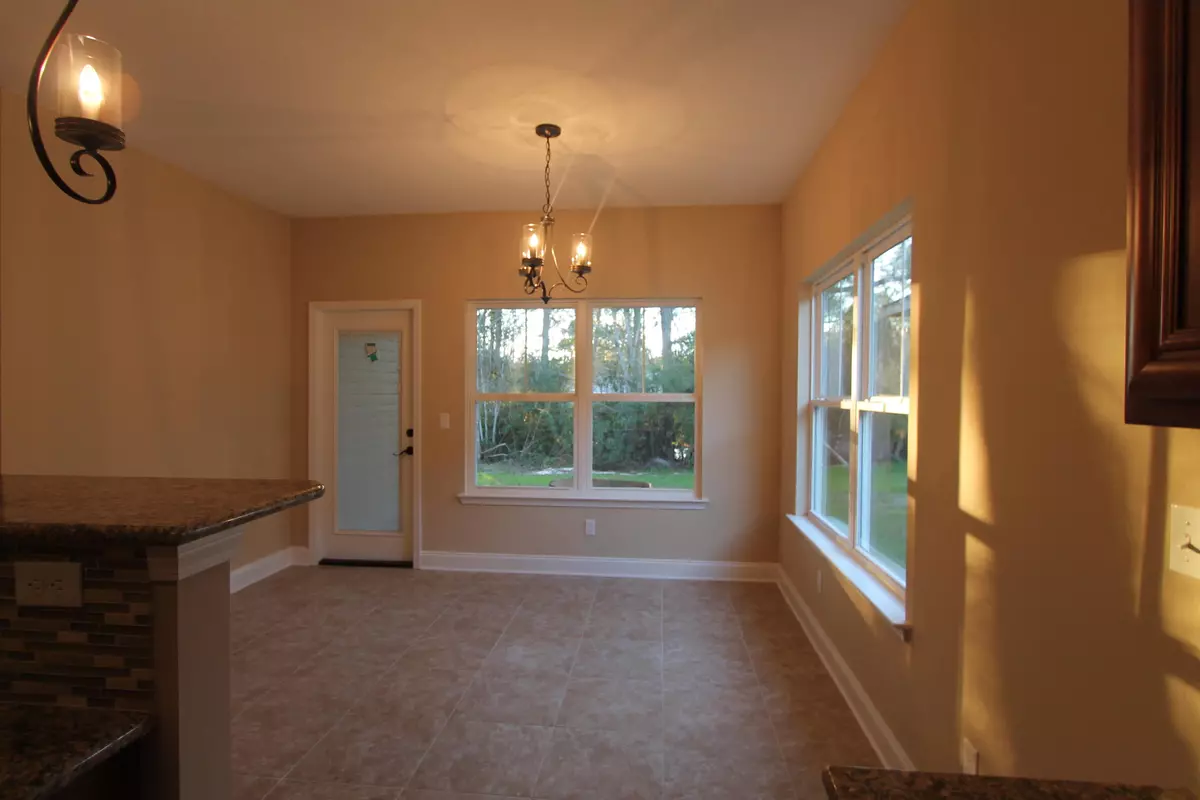 Navarre, FL 32566,2209 Tom Street