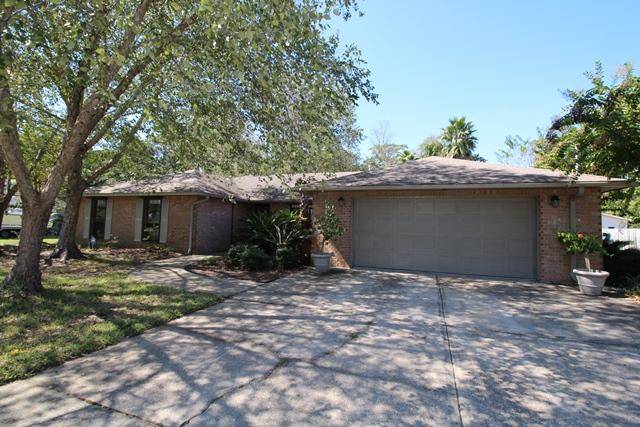 261 Brian Circle, Mary Esther, FL 32569