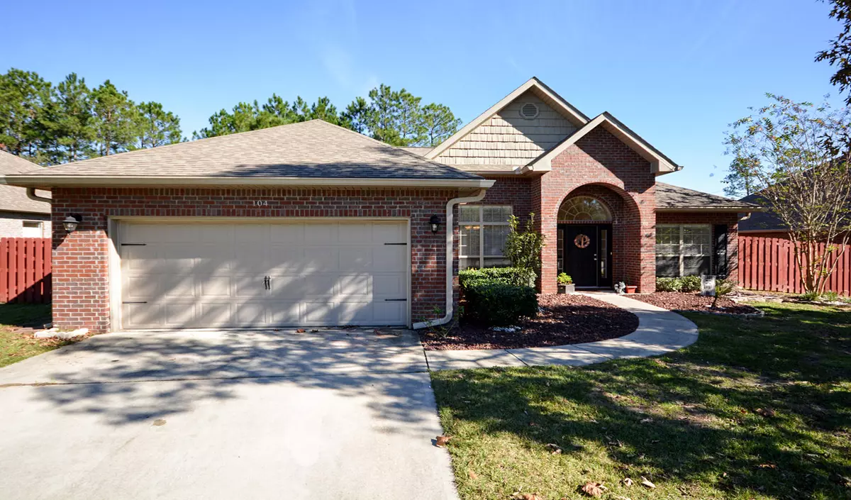 Crestview, FL 32536,104 Crab Apple Avenue