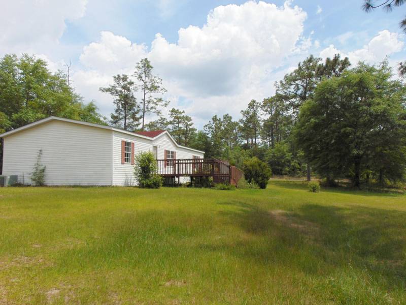 607 E Tiger Lily Lane, Defuniak Springs, FL 32433