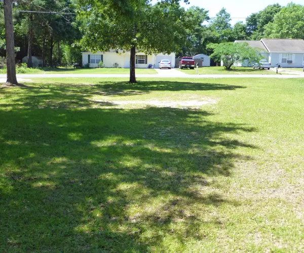 Crestview, FL 32539,6105 N Willow Lane