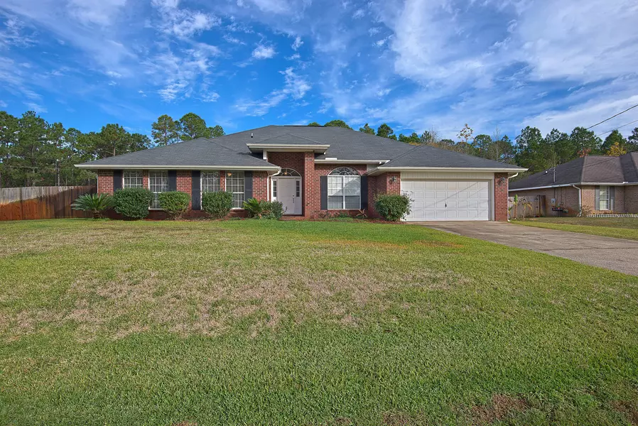 6830 Flintwood Street, Navarre, FL 32566