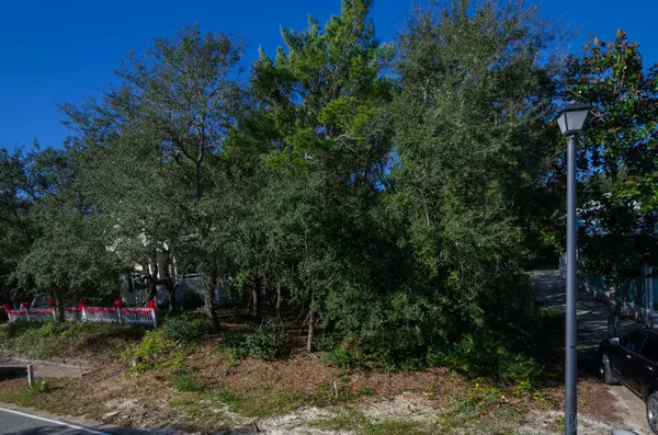 Destin, FL 32541,Lot 7 Sunfish St.