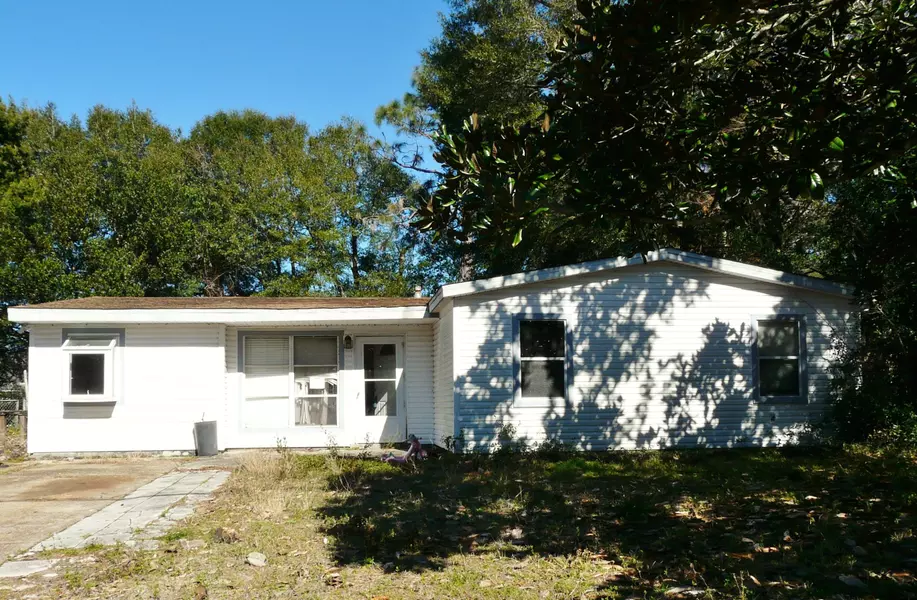 312 Newcastle Drive, Fort Walton Beach, FL 32547