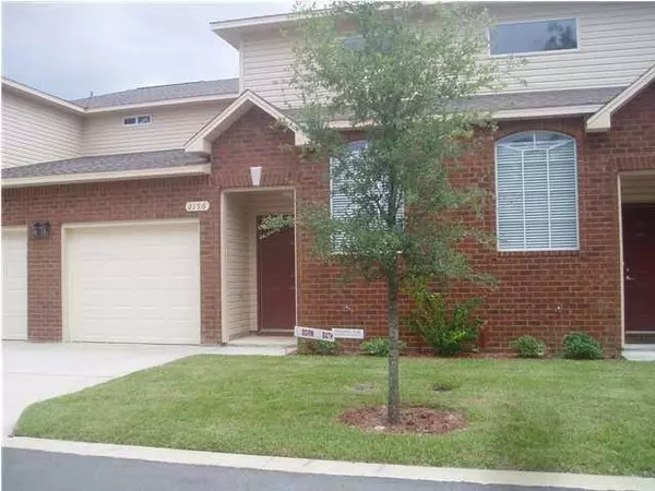 Navarre, FL 32566,2148 Hadleigh Hills Court  #B4