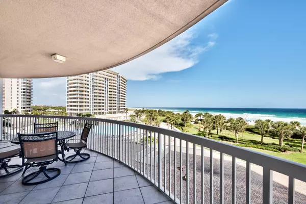 Destin, FL 32541,15200 Emerald Coast Parkway  #403