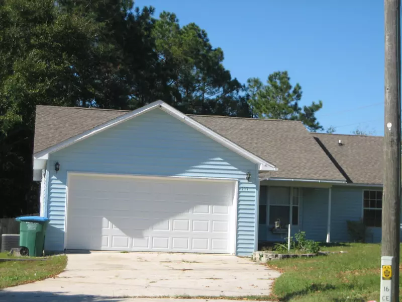 111 GRAND PRIX Drive, Crestview, FL 32536