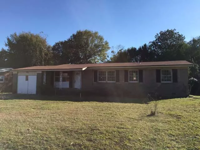 3661 Cherry Laurel Drive, Pensacola, FL 32504