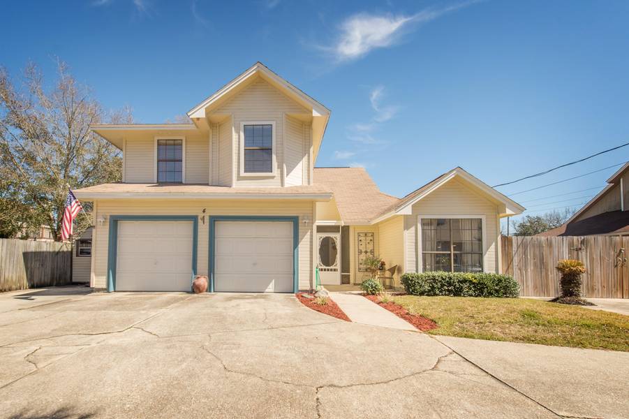 4 James Place, Mary Esther, FL 32569