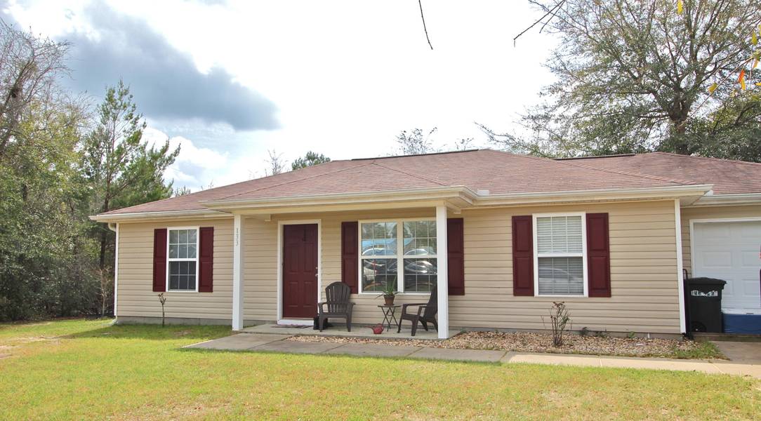 133 W Larkspur Avenue, Defuniak Springs, FL 32433