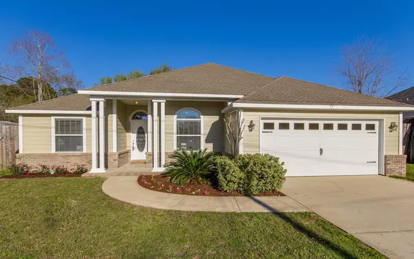 55 Brenda Lane, Mary Esther, FL 32569