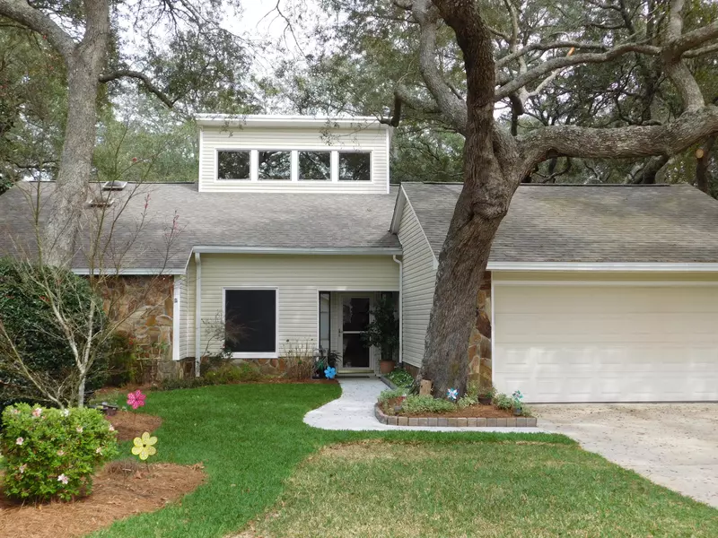 256 W Dominica Circle, Niceville, FL 32578