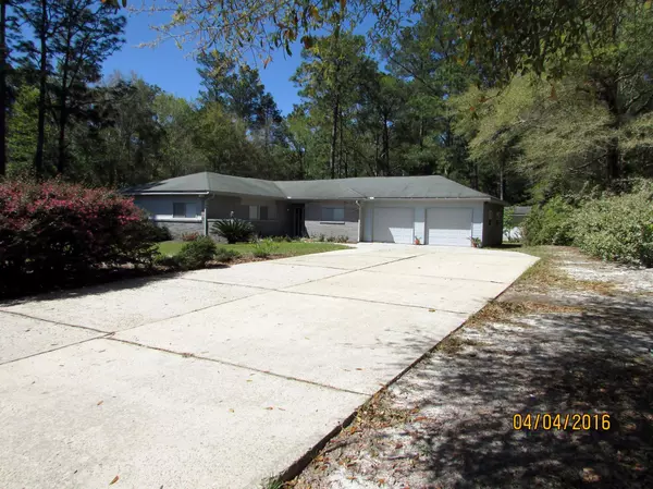 Defuniak Springs, FL 32435,128 Pine Hill Drive