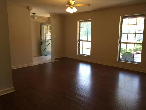 Niceville, FL 32578,1009 27TH Street