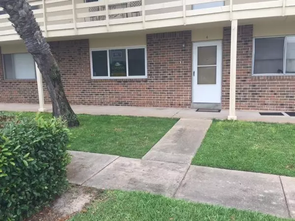 726 Eglin Parkway  #4C, Fort Walton Beach, FL 32547