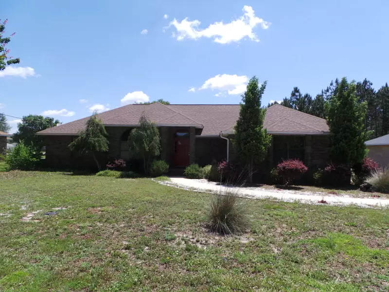 1860 Seahawk Ln., Navarre, FL 32566