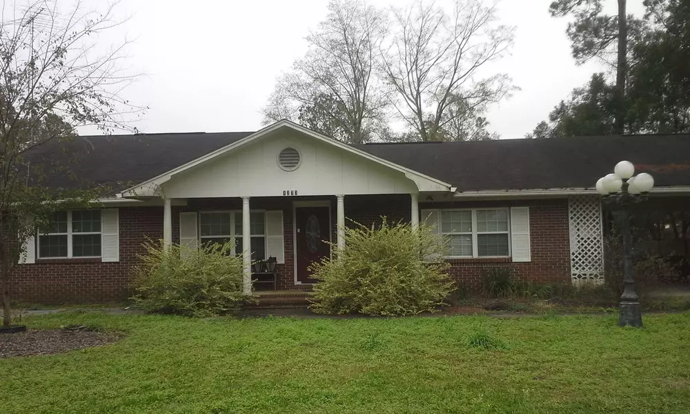 1273 South Blvd, Chipley, FL 32428