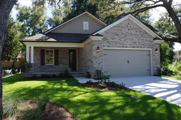 1977 HATTIE MAE Lane, Niceville, FL 32578