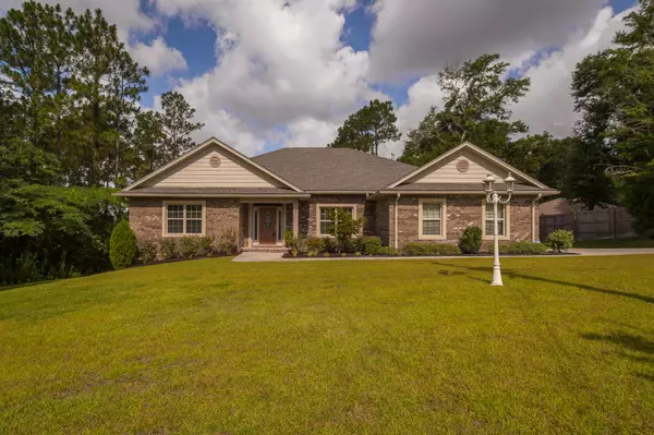 4 Del Cerro Camino, Crestview, FL 32539