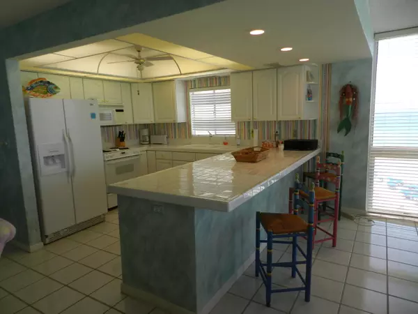 Destin, FL 32541,900 Gulf Shore Drive  #2096