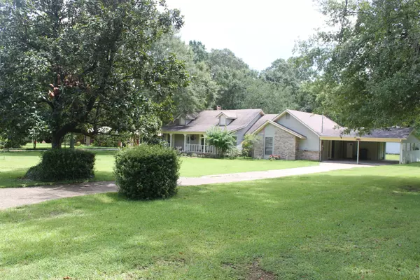 Crestview, FL 32536,6039 Blueberry Lane