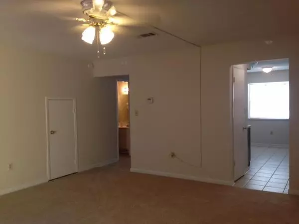 Mary Esther, FL 32569,208 SHARON Court