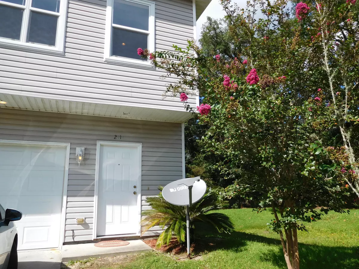 Fort Walton Beach, FL 32547,2111 Pomegranate Court