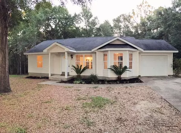 336 Strawbridge Drive, Crestview, FL 32539