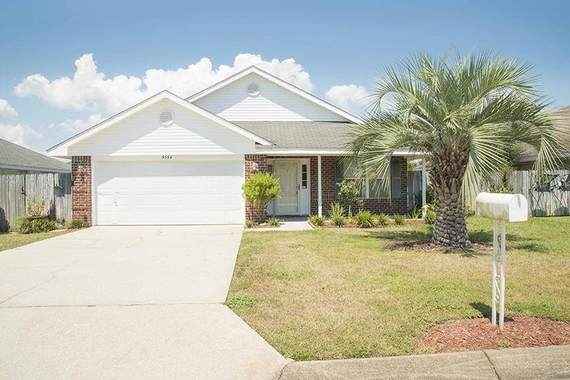 9554 PARKER PLACE Drive, Navarre, FL 32566