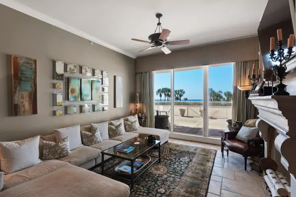 Destin, FL 32541,15400 Emerald Coast Parkway  #UNIT 206