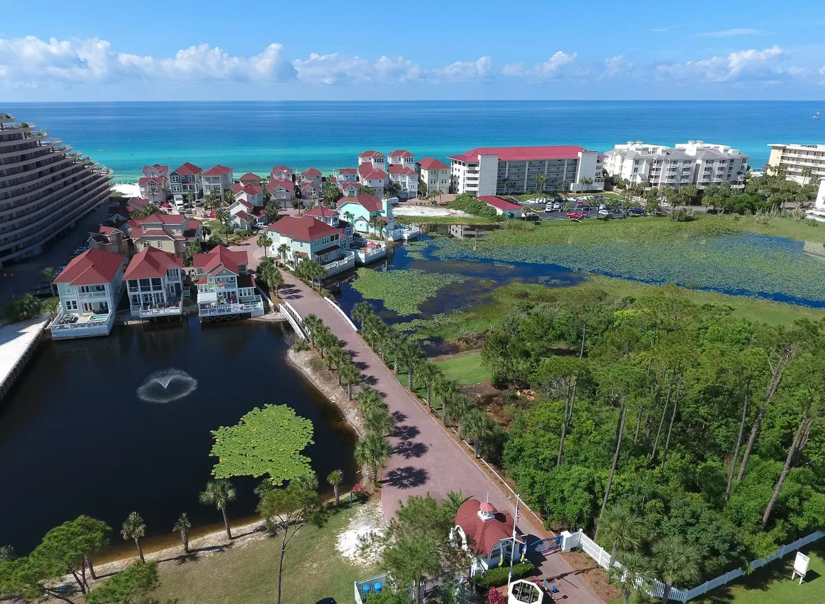 Miramar Beach, FL 32550,15 Lake Court