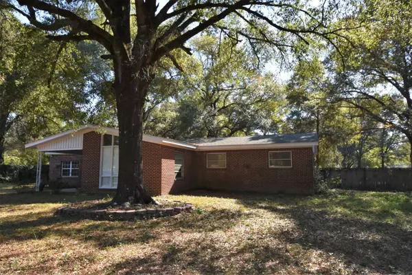 Crestview, FL 32539,931 E EDNEY Avenue