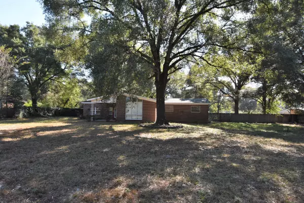 Crestview, FL 32539,931 E EDNEY Avenue