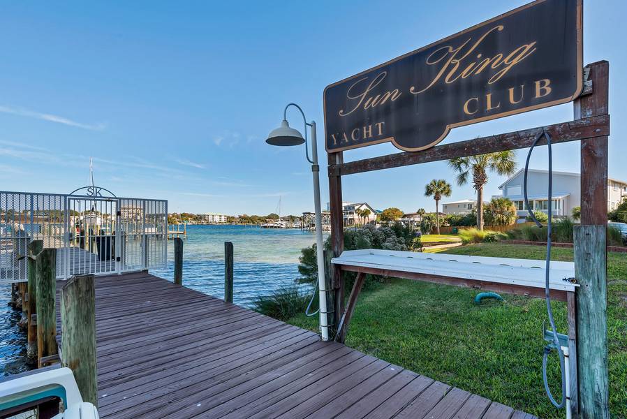 195 Durango Road  #2E, Destin, FL 32541