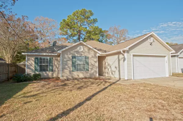 906 EMILY Circle, Fort Walton Beach, FL 32547