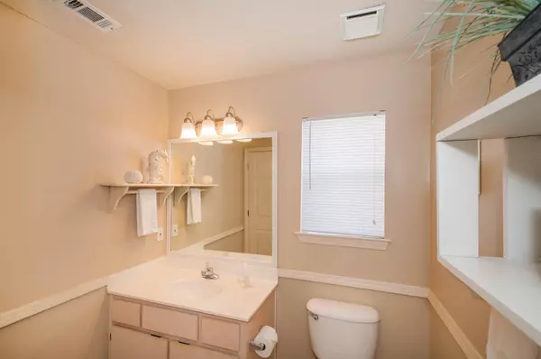 Navarre, FL 32566,7468 Sunset Harbor Drive  #APT 214