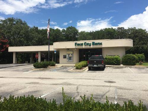 24 Racetrack Road, Fort Walton Beach, FL 32549