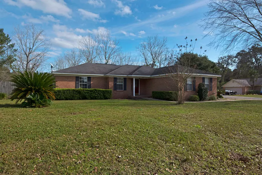 4500 Idlewood Drive, Pace, FL 32571