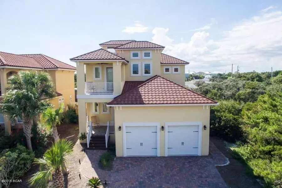 137 La Valencia Circle, Panama City Beach, FL 32413