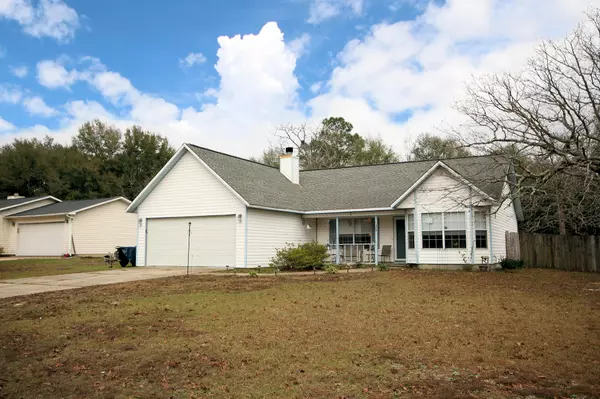 Crestview, FL 32539,437 SHOAL LAKE Drive