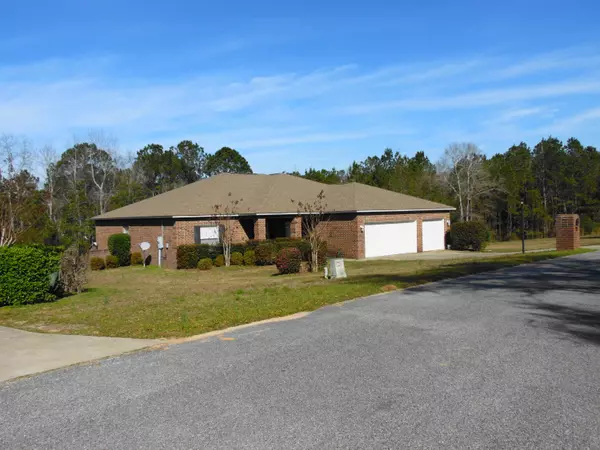 Defuniak Springs, FL 32435,47 N Pleasant Ridge Drive